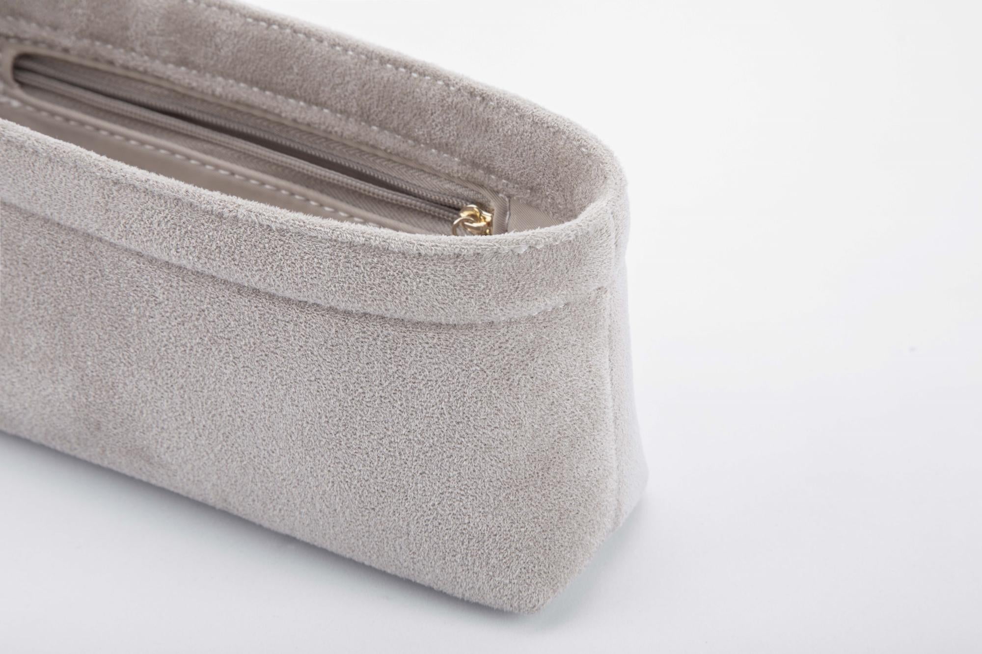 The Luxury of Suede: Elevating Your Handbag with VogFem's Premium Organizers